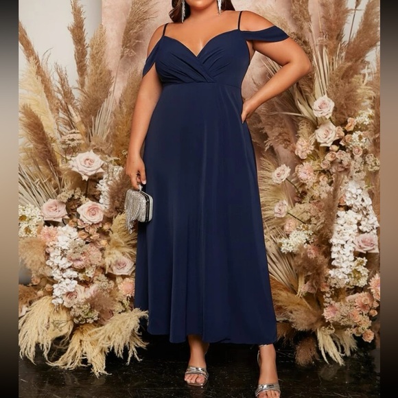 Luxe plus size cold shoulder party formal evening gown dress - Picture 2 of 7